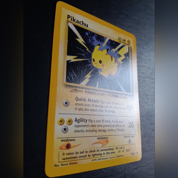 Pikachu Pokemon Card - Neo Genesis - 70/111 Common Non-Holo - Picture 3 of 9